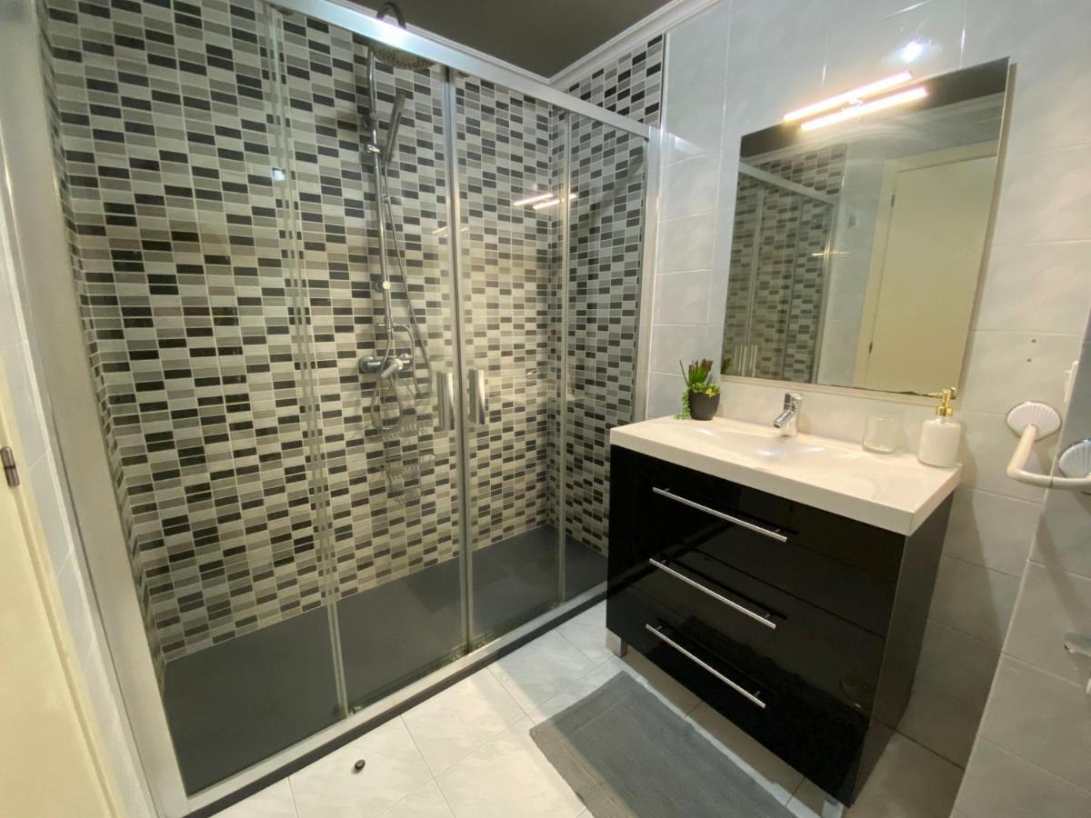 Piso Plaza Ravella Appartement Vilagarcia de Arousa Buitenkant foto