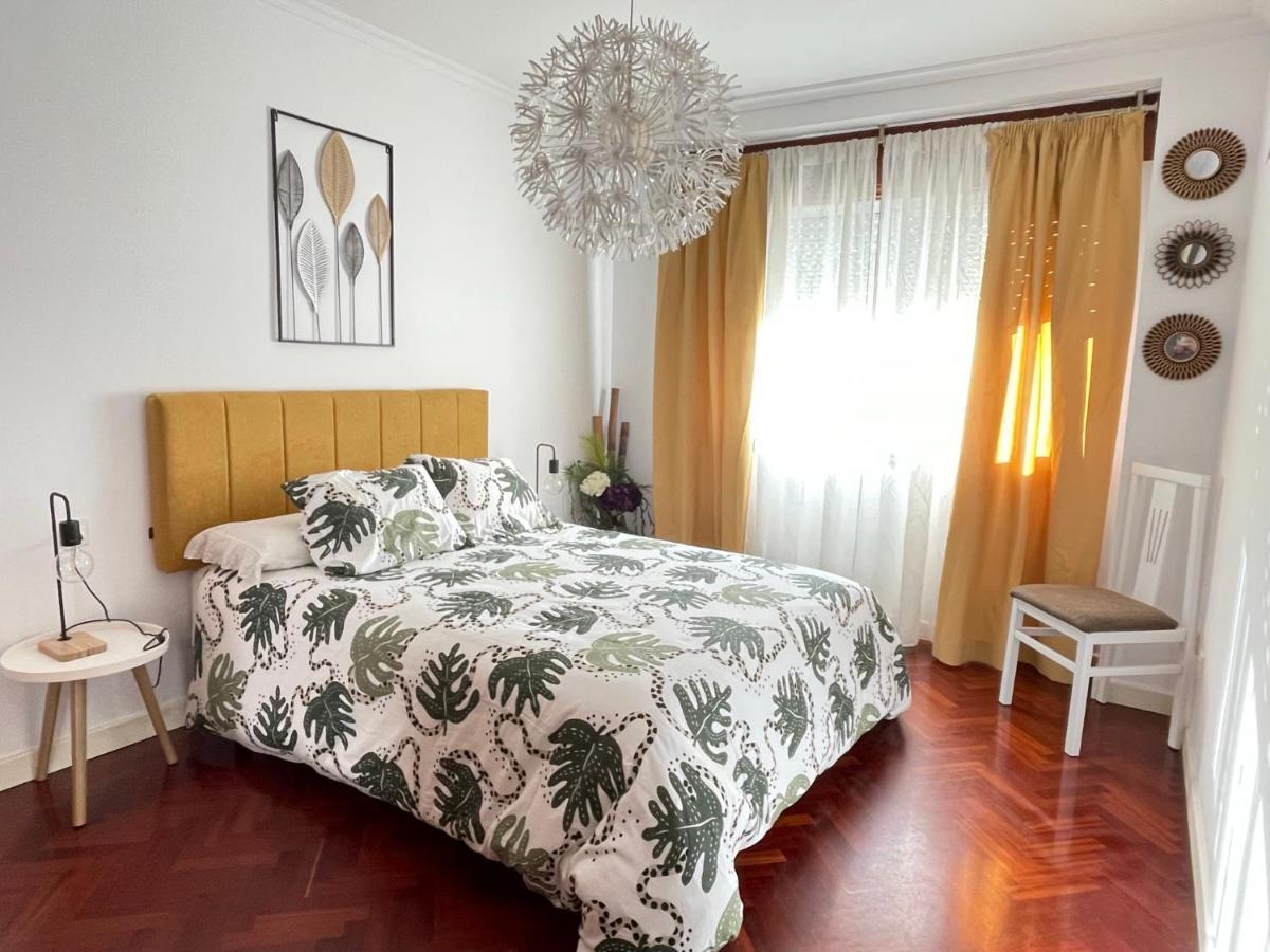 Piso Plaza Ravella Appartement Vilagarcia de Arousa Buitenkant foto