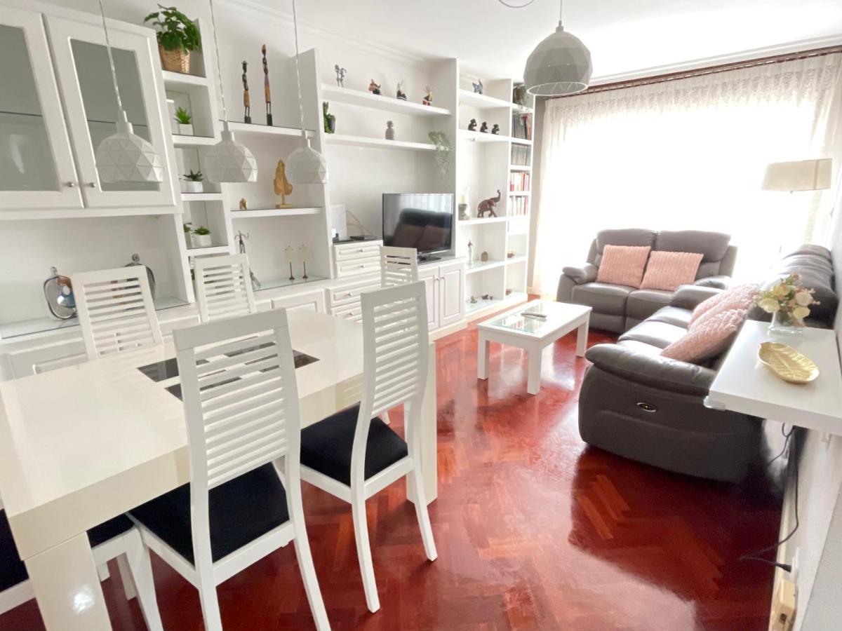 Piso Plaza Ravella Appartement Vilagarcia de Arousa Buitenkant foto